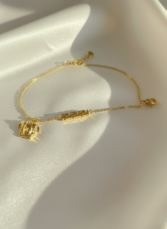 Versec bracelet